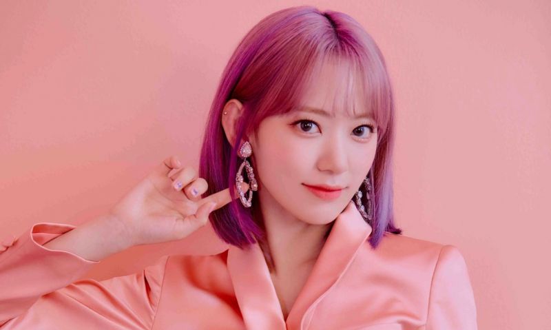 sakura miyawaki bé Đào với sự nghiệp nở rộ sakura miyawaki bé Đào với sự nghiệp nở rộ